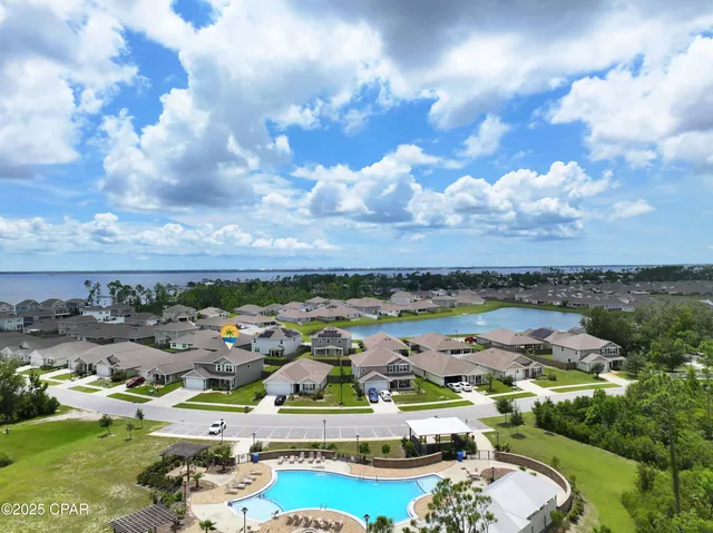 $2,700 | 336 Bridge Harbor Drive, Panama City, FL 32404
