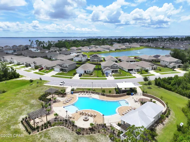 $2,700 | 336 Bridge Harbor Drive, Panama City, FL 32404