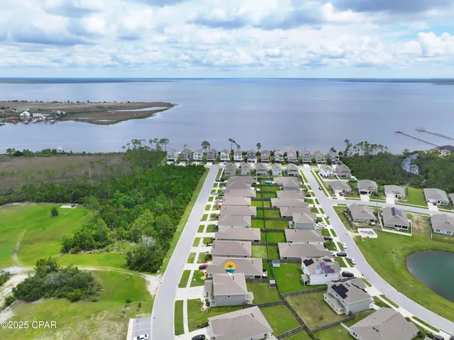 $2,700 | 336 Bridge Harbor Drive, Panama City, FL 32404
