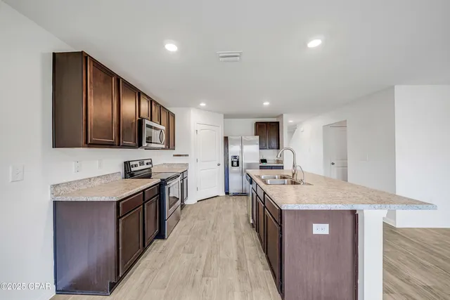 $2,700 | 336 Bridge Harbor Drive, Panama City, FL 32404