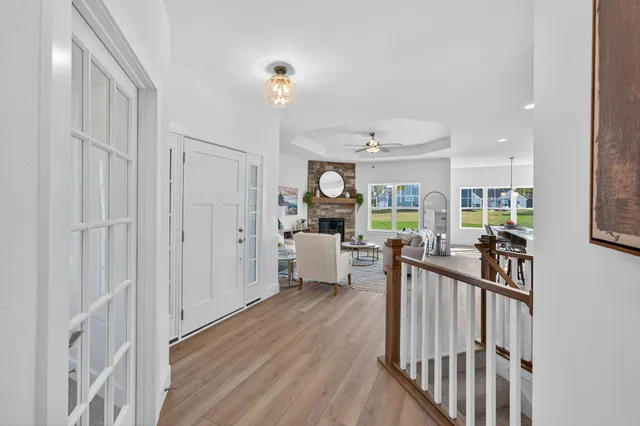 $534,900 | 857 Stirling Drive, Unit BLDG 20 40, Oconomowoc, WI 53066