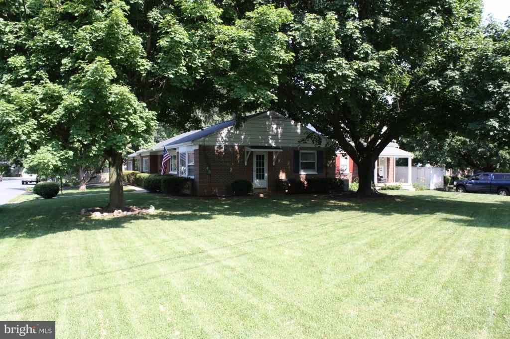500 Pleasure Road Lancaster, PA 17601 - Photo 6 of 31 Gallery Image 6