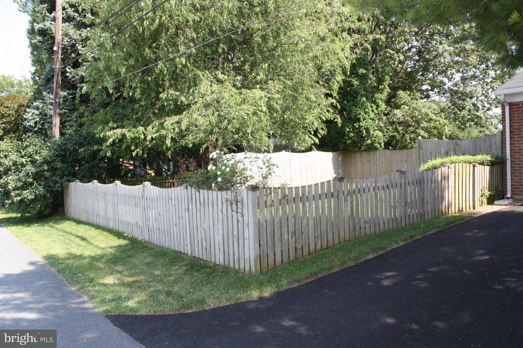 500 Pleasure Road Lancaster, PA 17601 - Photo 7 of 31 Gallery Image 7
