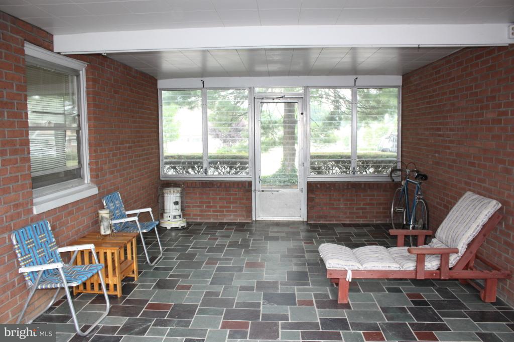 500 Pleasure Road Lancaster, PA 17601 - Photo 9 of 31 Gallery Image 9