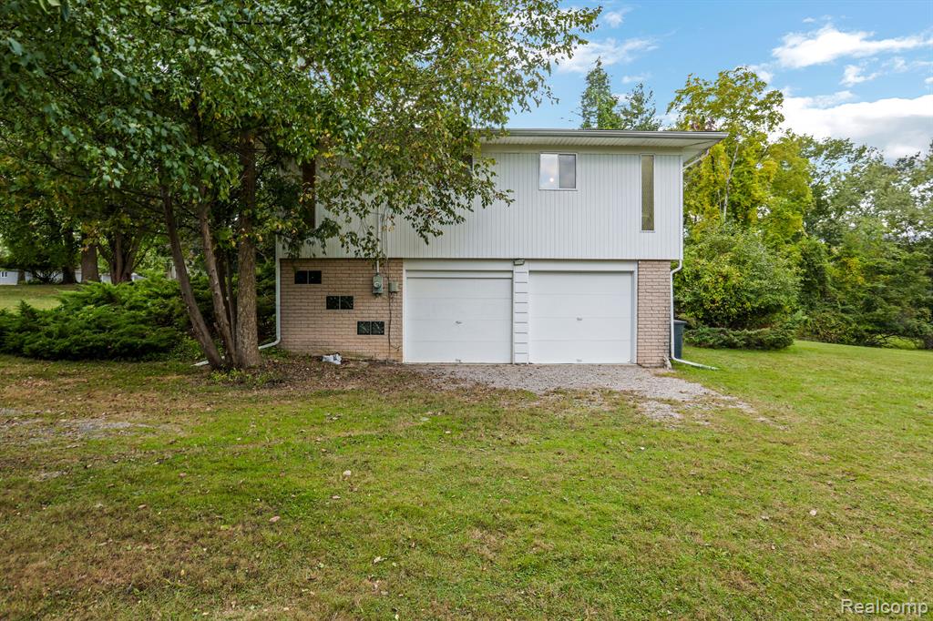 30540 North Greenbriar Road Franklin, MI 48025 - Photo 38 of 41