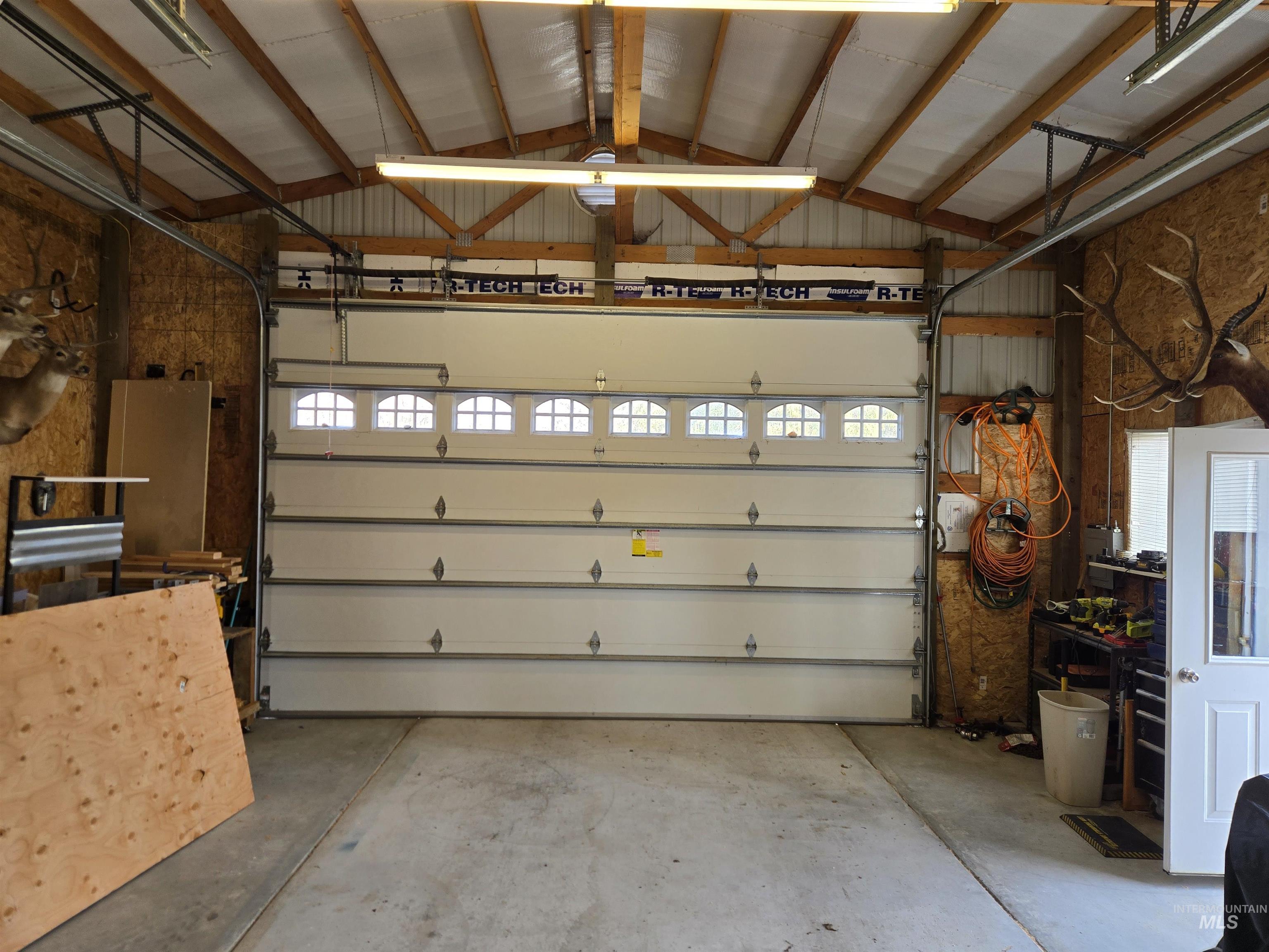 1322 Grelle Avenue Lewiston, ID 83501 - Photo 4 of 22 View of garage