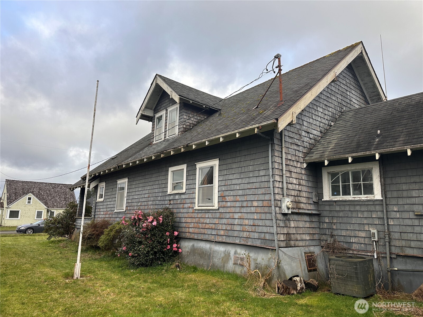 1112 4th Street Cosmopolis, WA 98537 - Photo 29 of 31