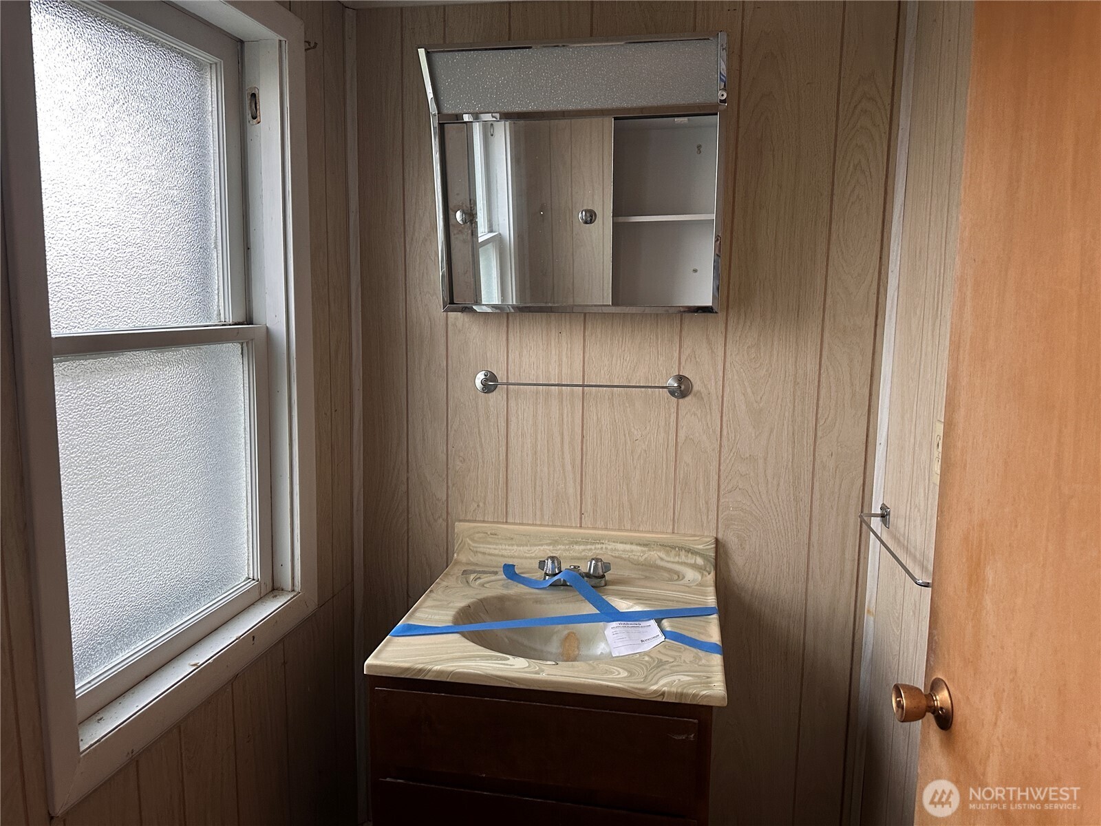 1112 4th Street Cosmopolis, WA 98537 - Photo 6 of 31