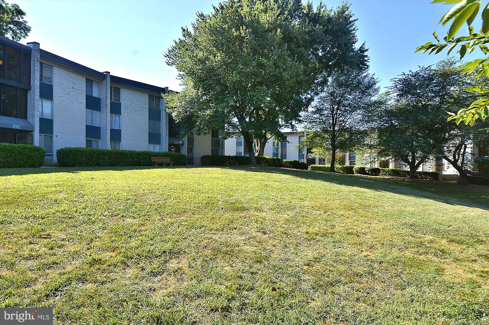 2501 Baltimore Road, Unit 4 Rockville, MD 20853 - Photo 25 of 41 North Creek Place Common Area