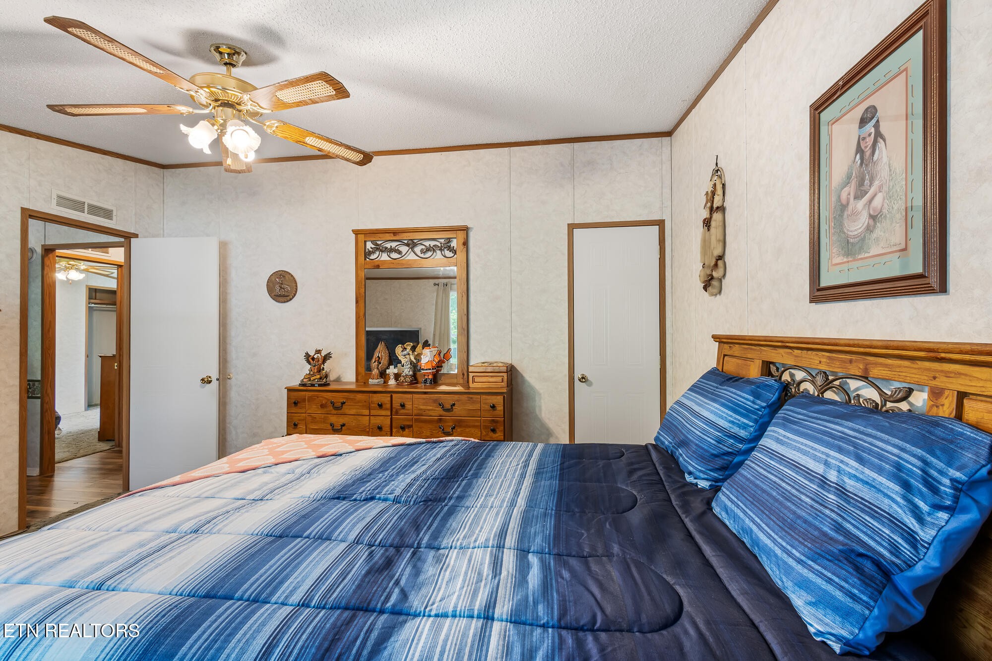 1055 Ridge Road Madisonville, TN 37354 - Photo 27 of 49 Gallery Image 27