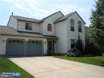 11 Springcress Drive Delran, NJ 08075 - Photo 2 of 9 Exterior Front