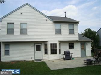 11 Springcress Drive Delran, NJ 08075 - Photo 3 of 9 Exterior Back