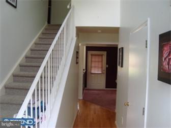 11 Springcress Drive Delran, NJ 08075 - Photo 6 of 9 Foyer