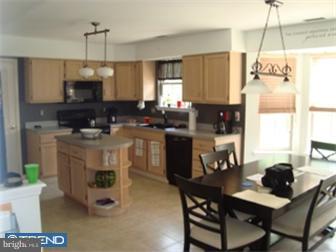 11 Springcress Drive Delran, NJ 08075 - Photo 8 of 9 Kitchen