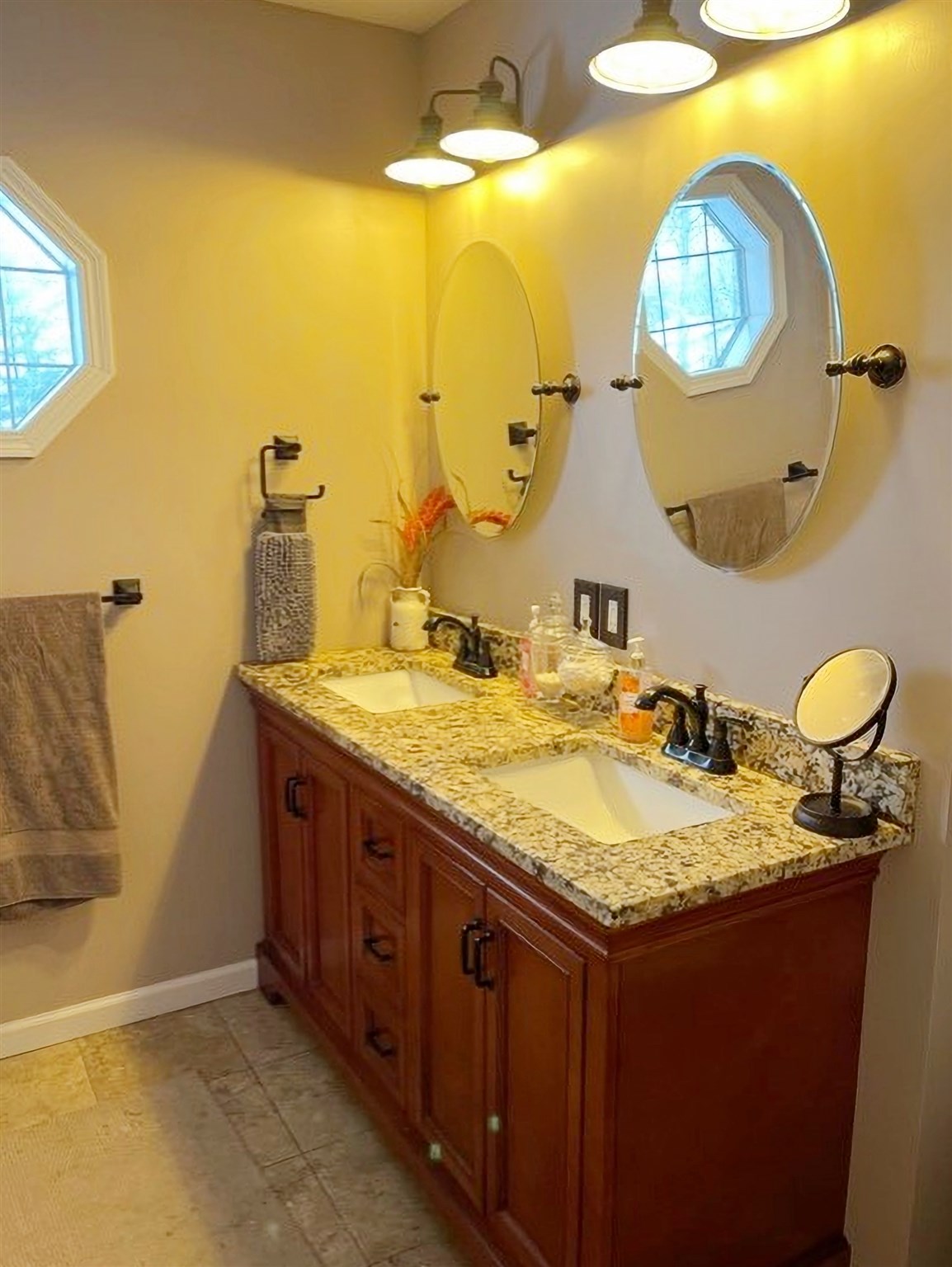 1559 Sugarland Road Washington, IN 47501 - Photo 9 of 23 Gallery Image 9