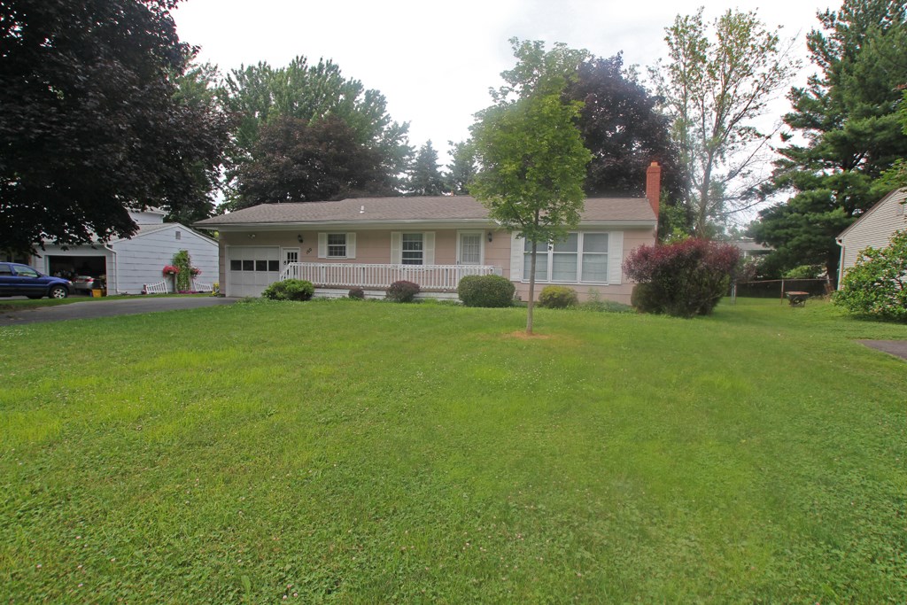 160 Stone Fence Road Greece, NY 14626 - Photo 1 of 1 Gallery Image 1