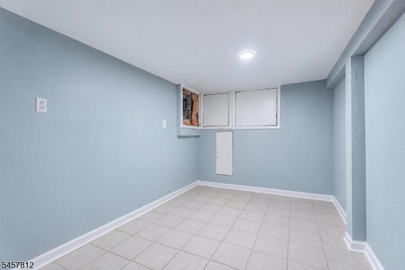 262 Harrison Street Paterson, NJ 07501 - Photo 19 of 34 Gallery Image 19