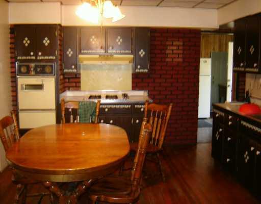 271 Spring Valley Road Jeannette, PA 15644 - Photo 3 of 8
