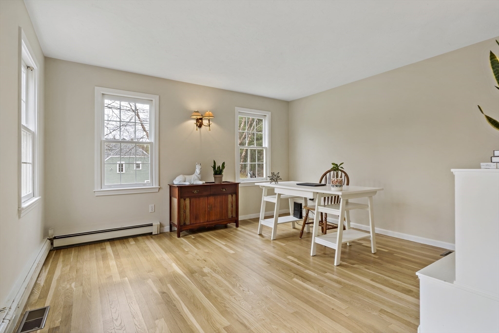 1 Centerbrook Way Upton, MA 01568 - Photo 8 of 39 Gallery Image 8