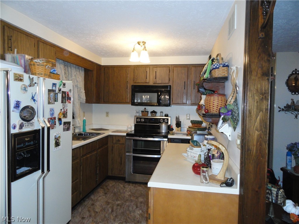 4442 Hardin Run Road New Cumberland, WV 26047 - Photo 18 of 30 Gallery Image 18