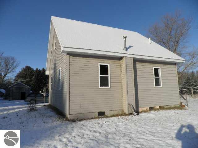 4039 Tyler Road Southeast Kalkaska, MI 49646 - Photo 2 of 10 1732570-1.JPG