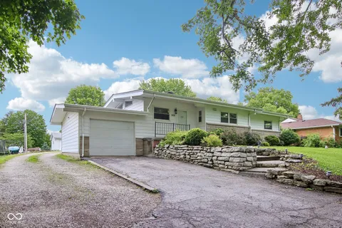 $289,900 | 2428 Tulip Drive South, Indianapolis, IN 46227