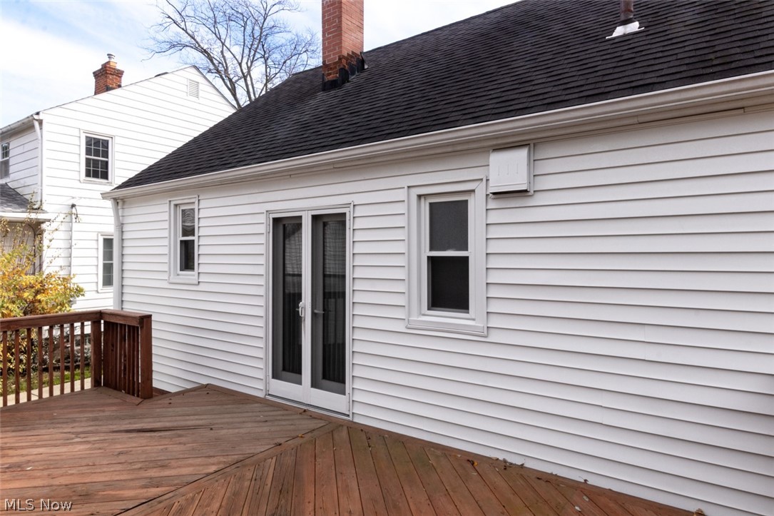 5283 Edenhurst Road Cleveland, OH 44124 - Photo 6 of 29
