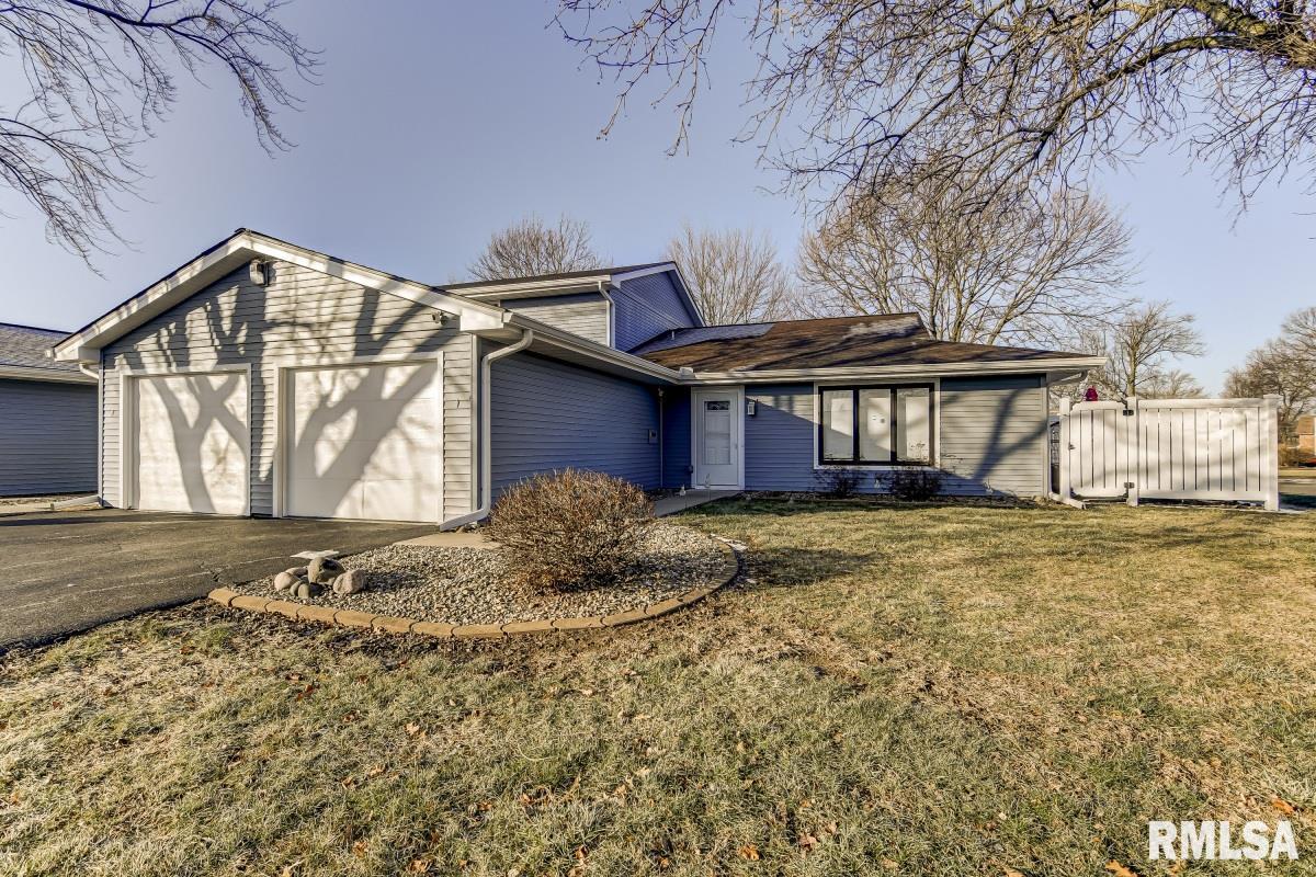 1 Brookside Place Springfield, IL 62704 - Photo 1 of 32 Gallery Image 1