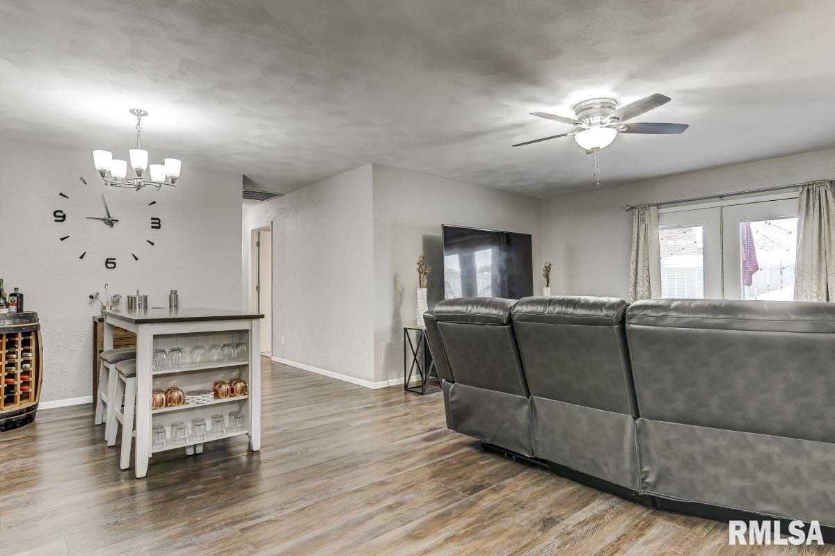 1 Brookside Place Springfield, IL 62704 - Photo 8 of 32 Gallery Image 8