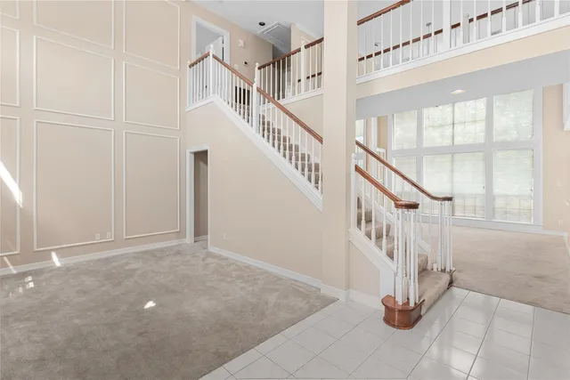 an entryway with an entryway