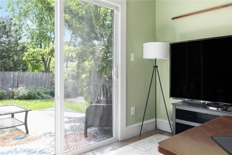 $375,000 | 14 Boyden Boulevard, East Providence, RI 02915