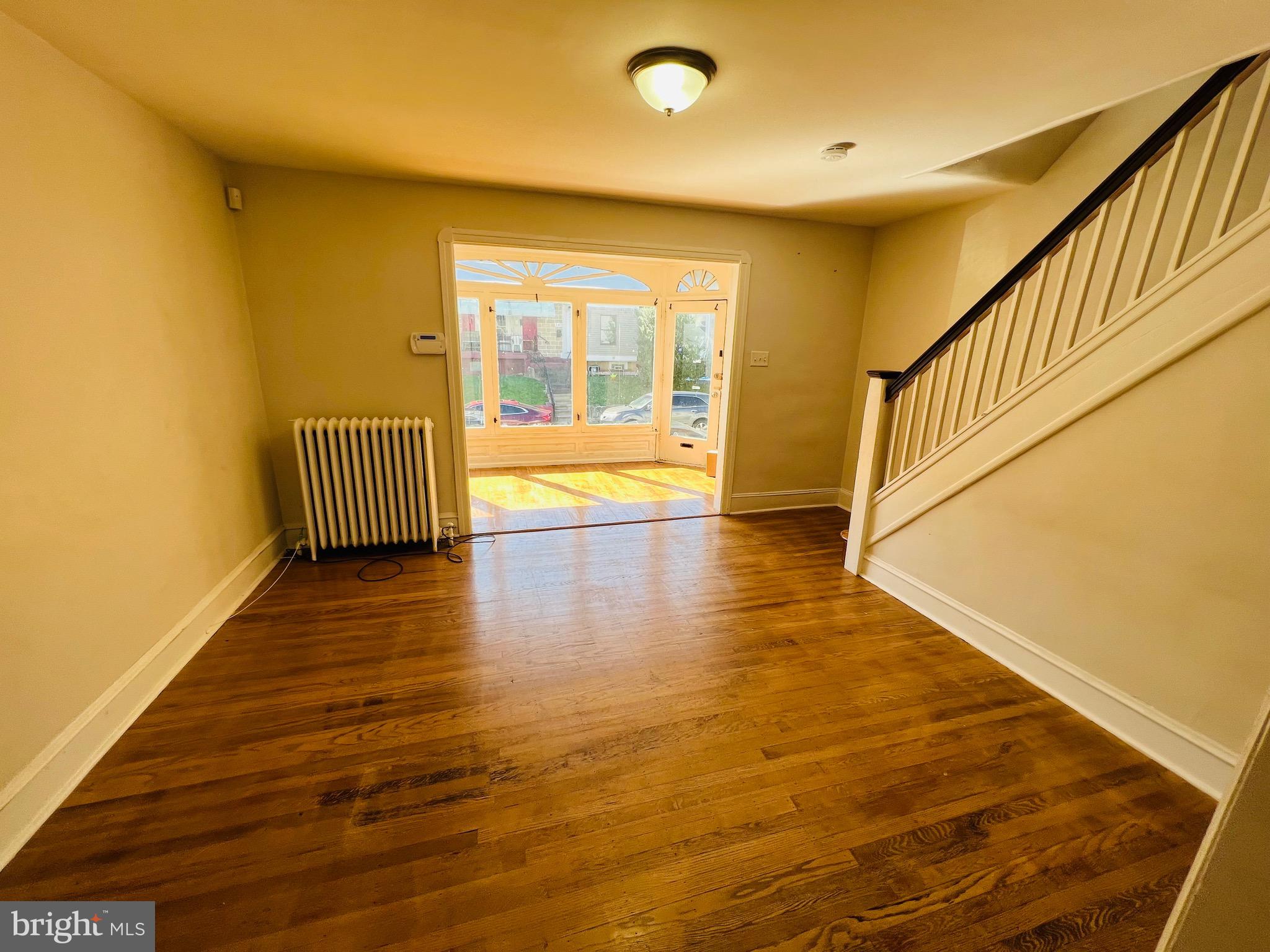 543 Littlecroft Road Upper Darby, PA 19082 - Photo 4 of 11