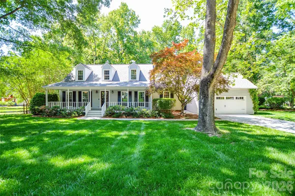$686,000 | 2922 Butter Churn Lane, Matthews, NC 28105
