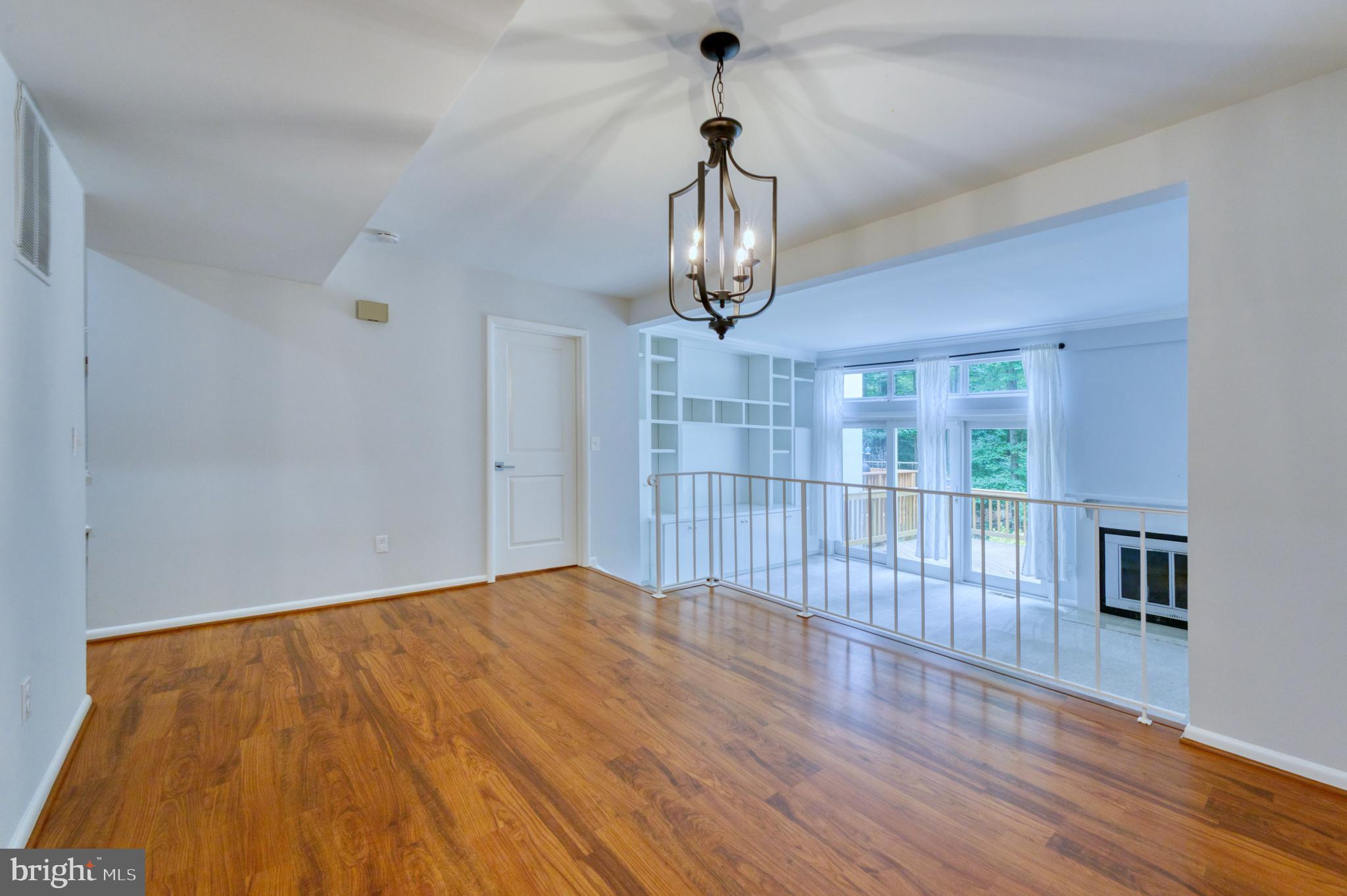 2374 Generation Drive Reston, VA 20191 - Photo 5 of 73 Dining Room