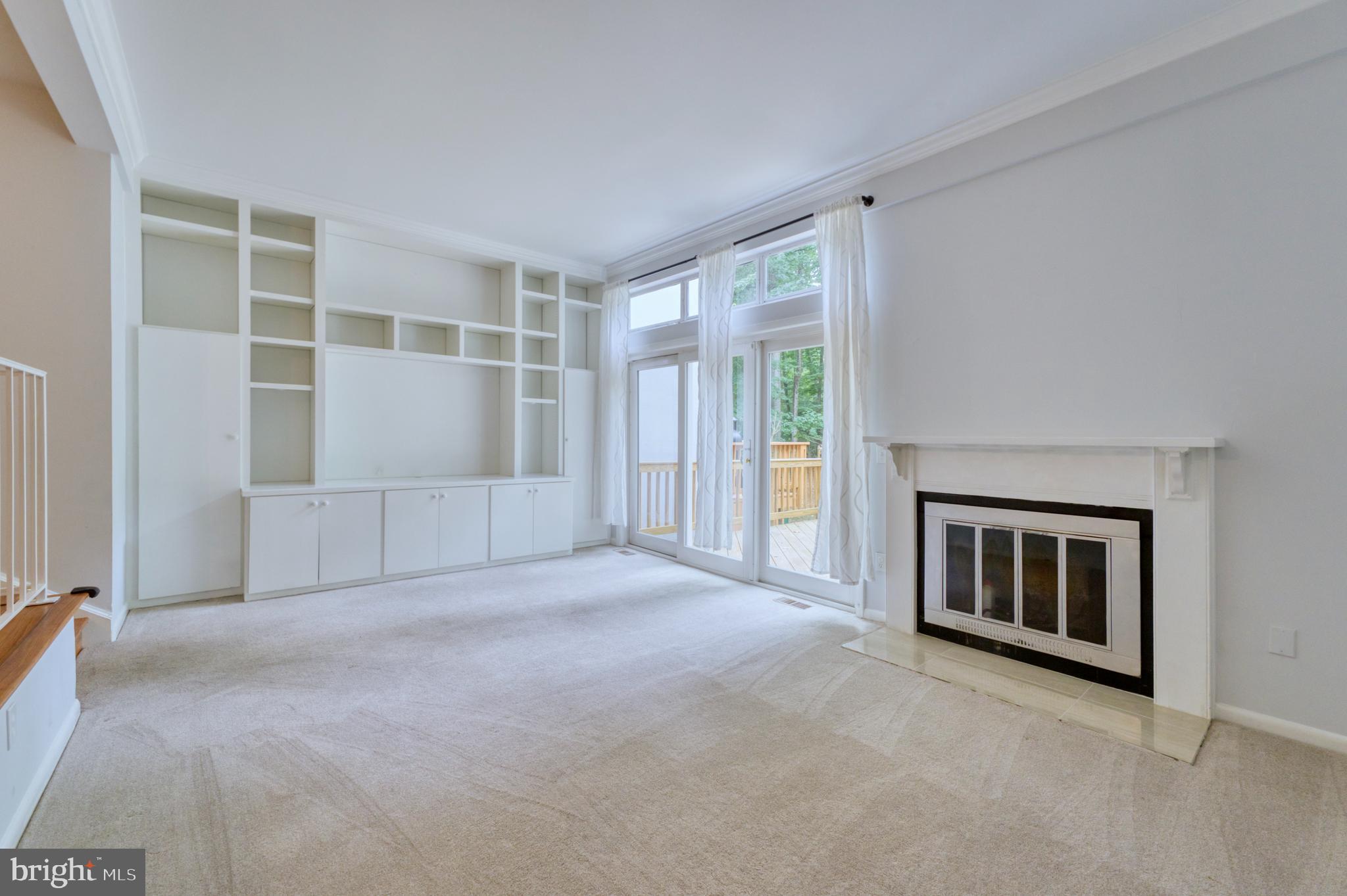 2374 Generation Drive Reston, VA 20191 - Photo 8 of 73 Living Room