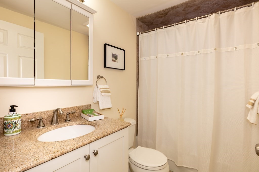 31 Garden Road Concord, MA 01742 - Photo 16 of 27 Gallery Image 16