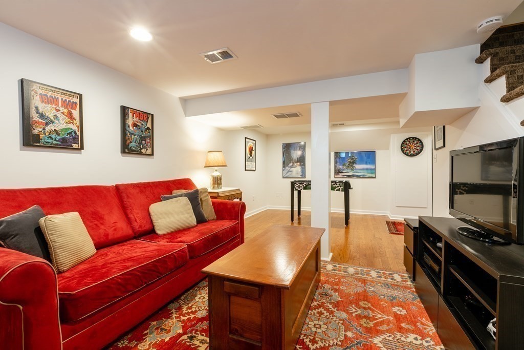 31 Garden Road Concord, MA 01742 - Photo 26 of 27 Gallery Image 26