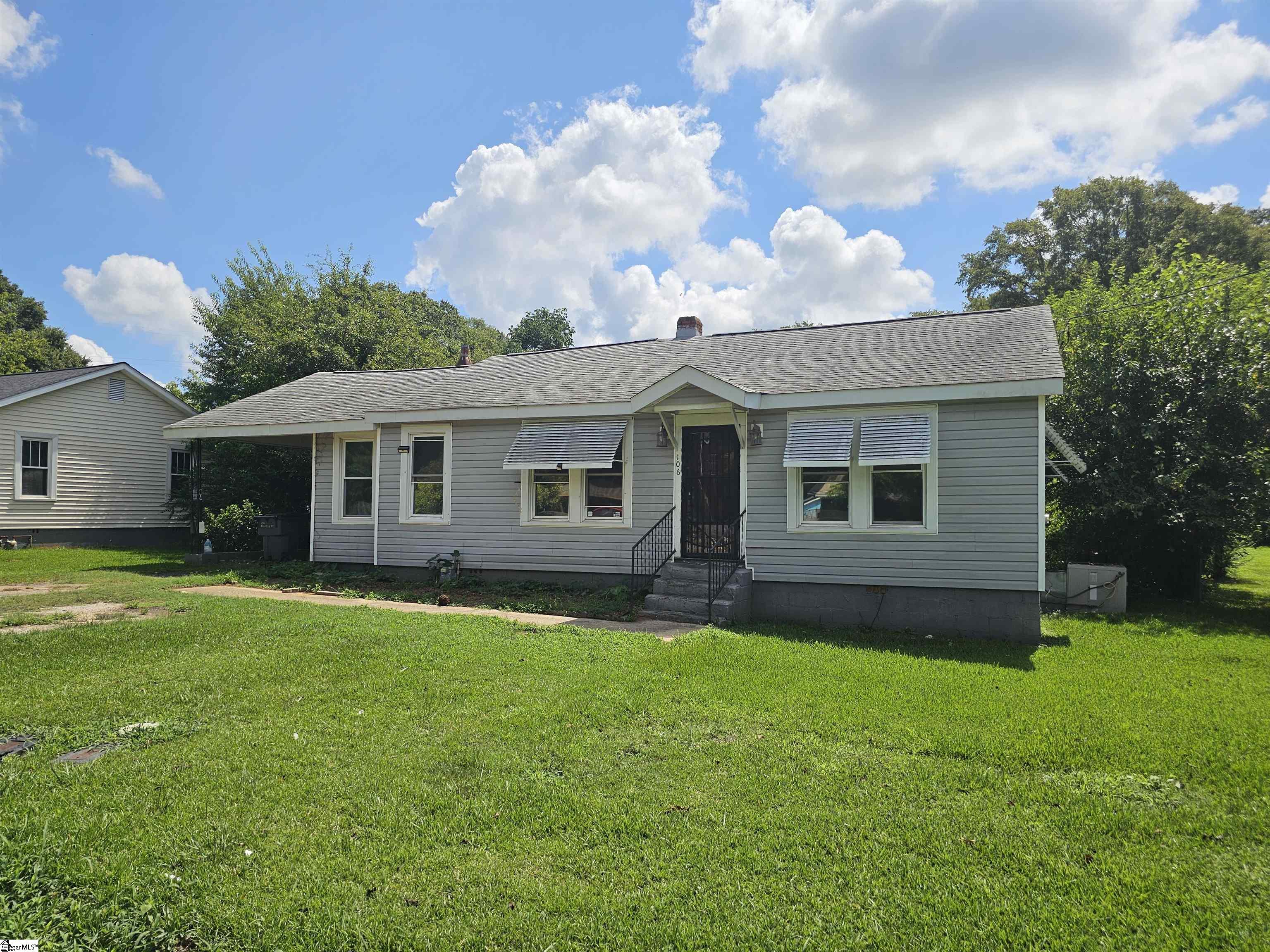 106 State Rd S-30-215 Laurens, SC 29360 - Photo 1 of 19