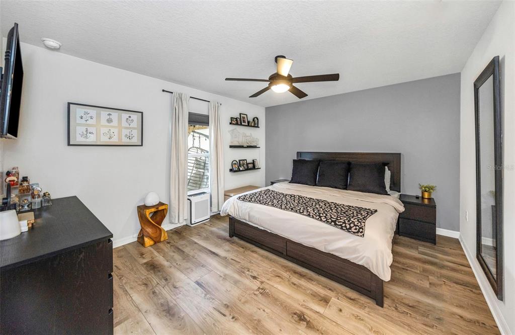 2510 Mariner Boulevard Spring Hill, FL 34609 - Photo 32 of 62