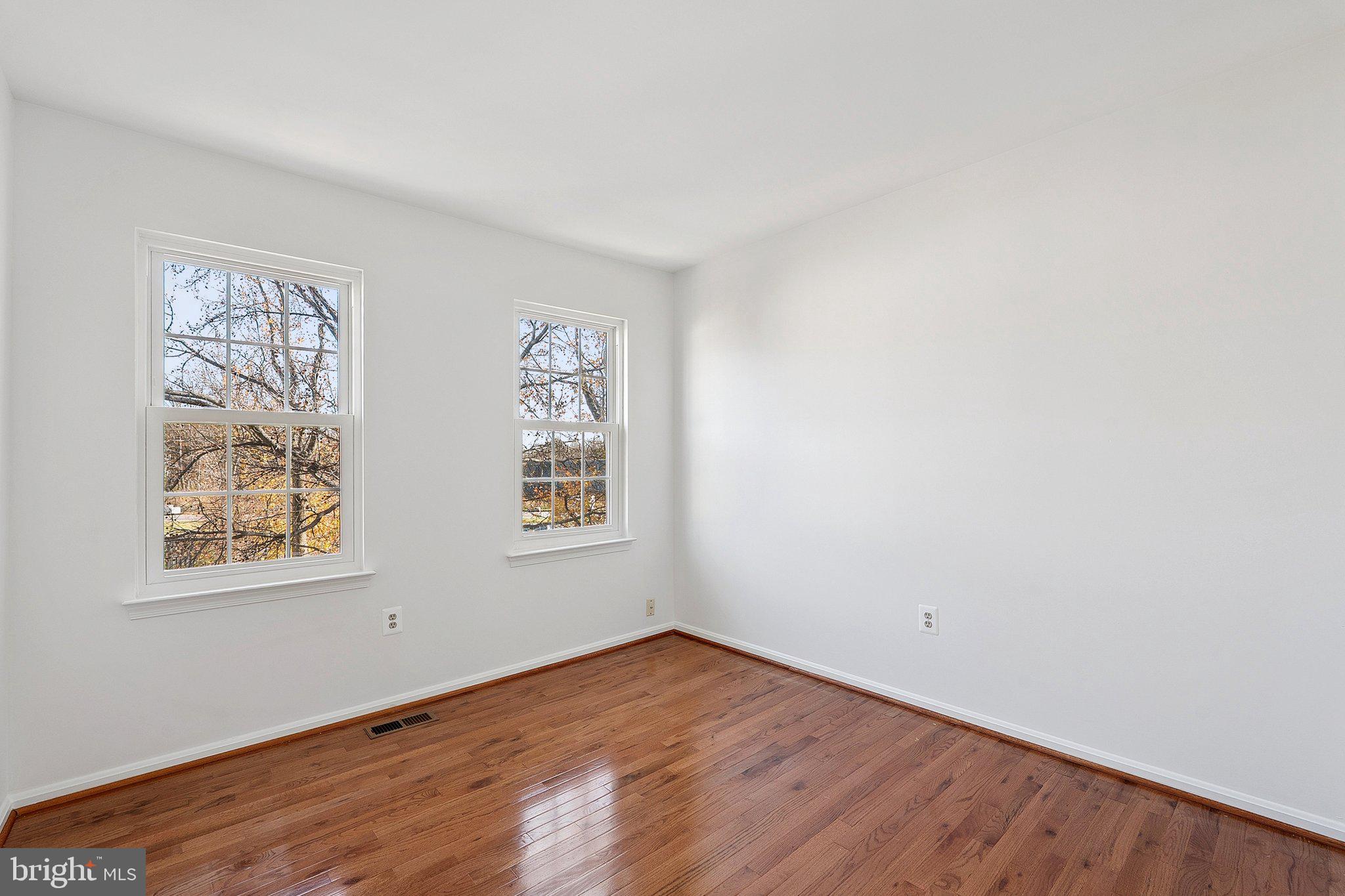 3120 Valentino Court Oakton, VA 22124 - Photo 18 of 25 an empty room with windows