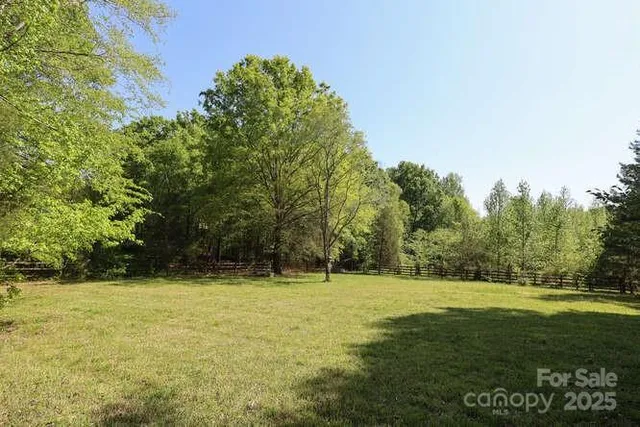 $1,275,000 | 8903 New Town Road, Waxhaw, NC 28173