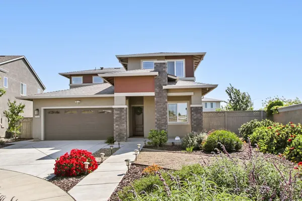 $635,000 | 2100 Soza Place, Woodland, CA 95776
