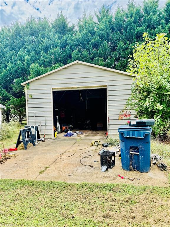 5214 Liberty Grove Road Liberty, NC 27298 - Photo 6 of 23