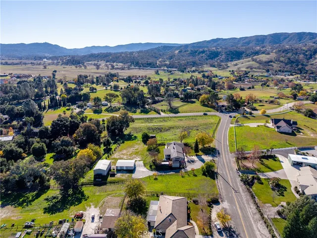 $1,050,000 | 9220 Carmel Road, Atascadero, CA 93422