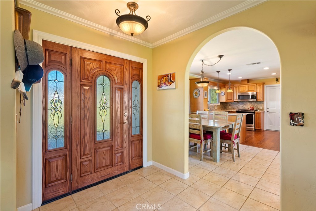 9220 Carmel Road Atascadero, CA 93422 - Photo 7 of 61 Stepping inside you are greeted by tile floors and an easy going feeling.