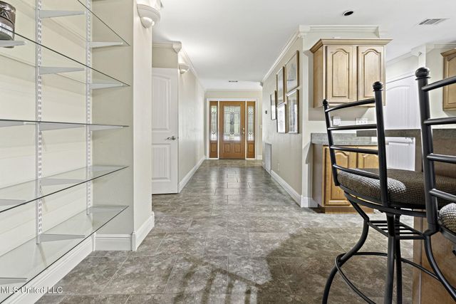 $1,250,000 | 16100 Bayou Cocoa Point Drive, Kiln, MS 39556