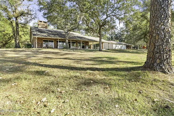 $950,000 | 16100 Bayou Cocoa Point Drive, Kiln, MS 39556