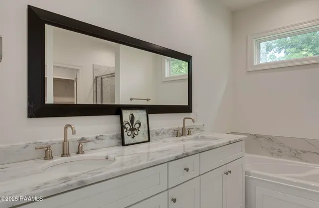 $1,800 | 211 Alpine Drive, Lafayette, LA 70506