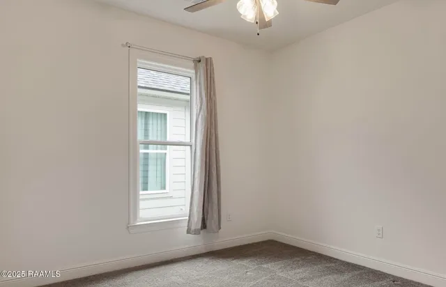 $1,800 | 211 Alpine Drive, Lafayette, LA 70506