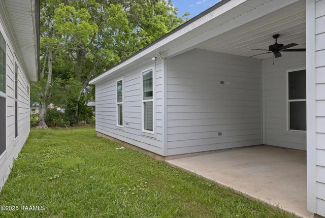 $1,800 | 211 Alpine Drive, Lafayette, LA 70506